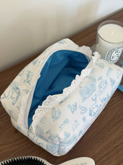 Reindeer Toile