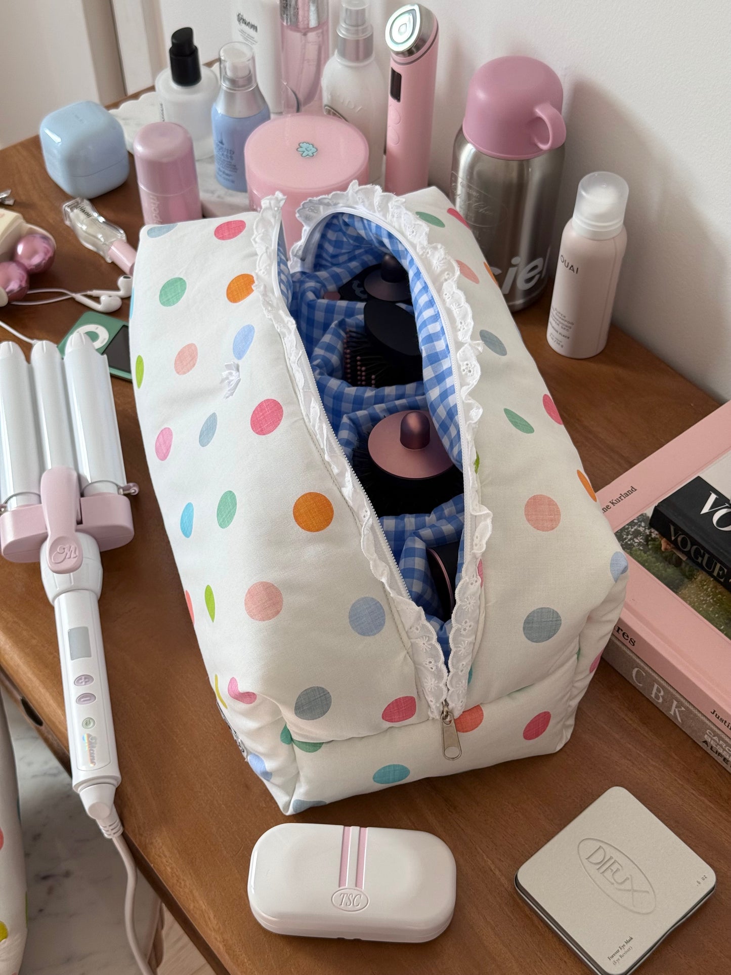 Dot Cake Pouch